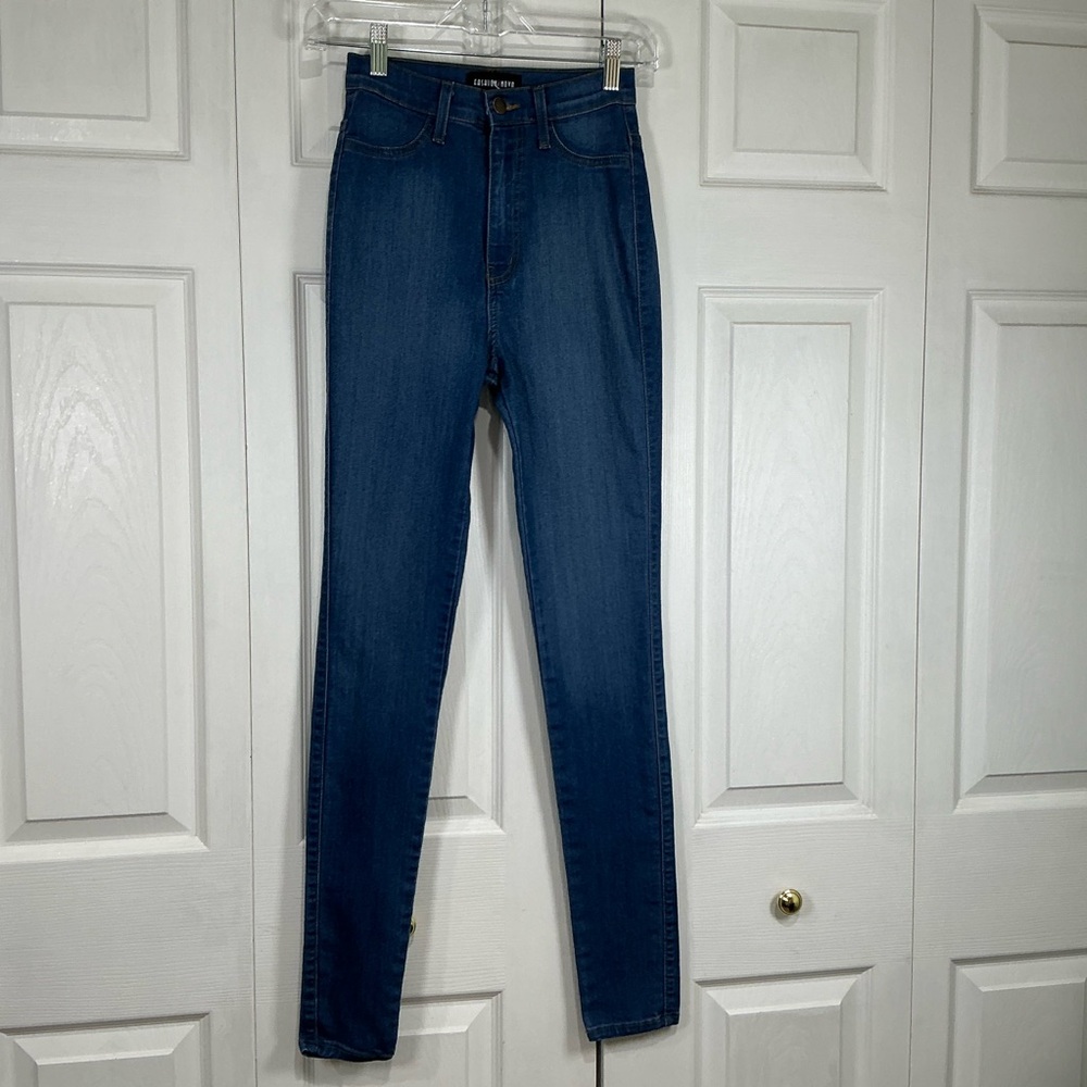 🌹 Fashion Nova Blue Denim Jeans - Size 3